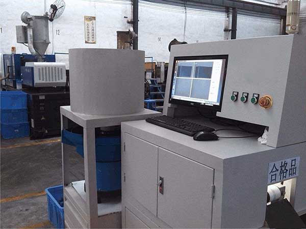 如何使用与维护自愈式并联电容器的功能1