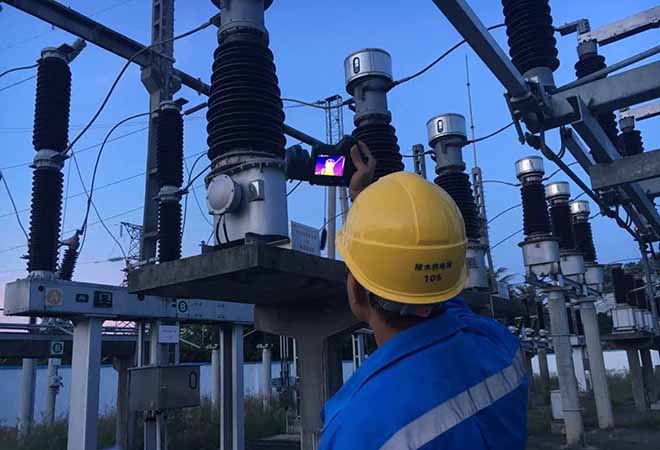 抗谐波型电力电容器在低压电网中无功补偿的原理