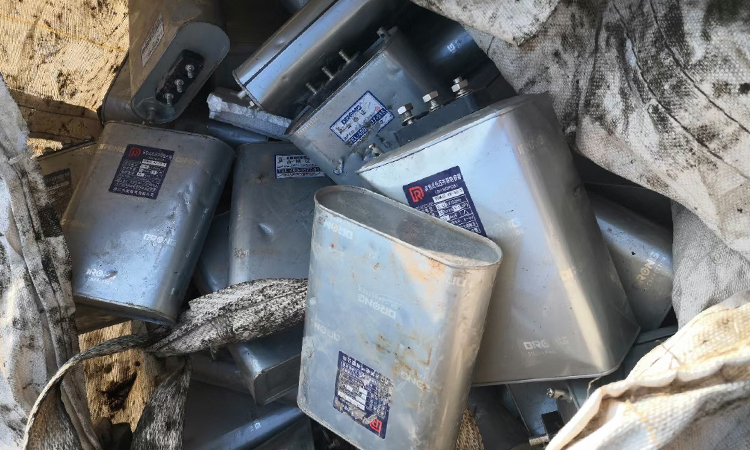 并联电容器 并联电容器