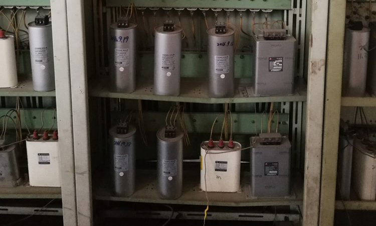 低压补偿柜更换电容器应该注意的几个问题