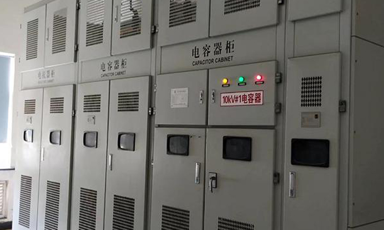 安装电力电容器无功补偿