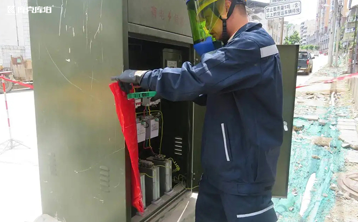 无功补偿电容器