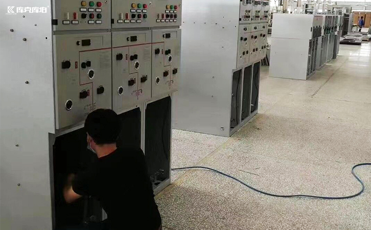 电力电容器