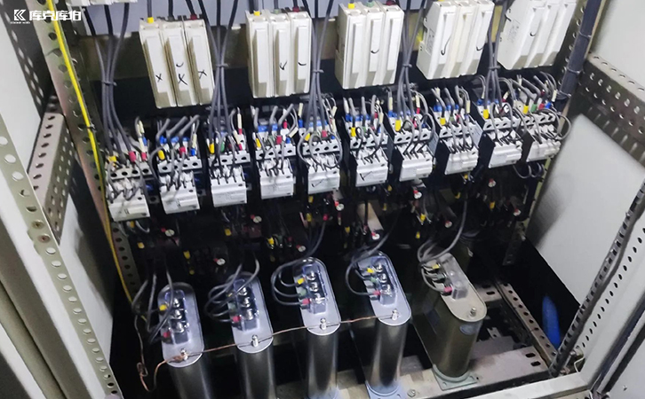 并联补偿电容器